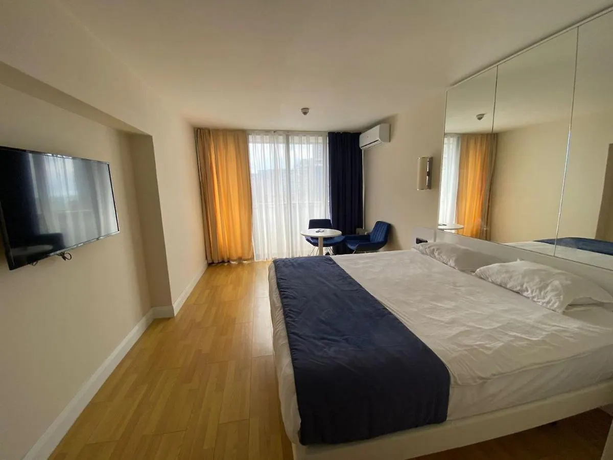 Orbi City Ge Batumi 4*,